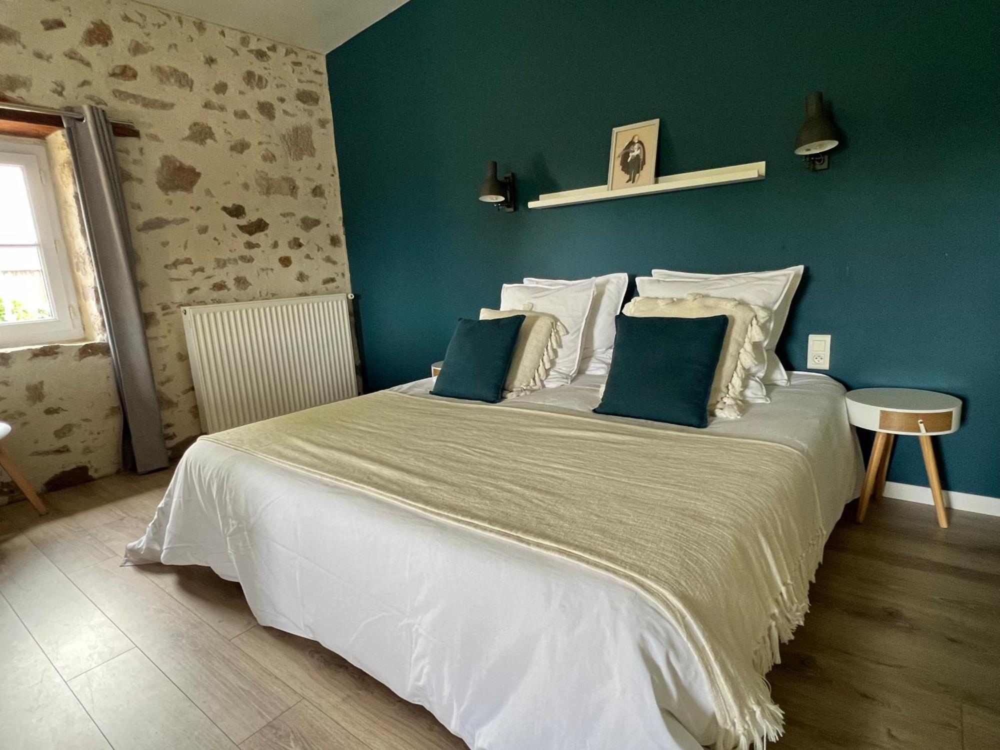 La Milliere - Piscine & Campagne - Cathelineau & Lescure Bed & Breakfast Le Poiré-sur-Vie Екстериор снимка