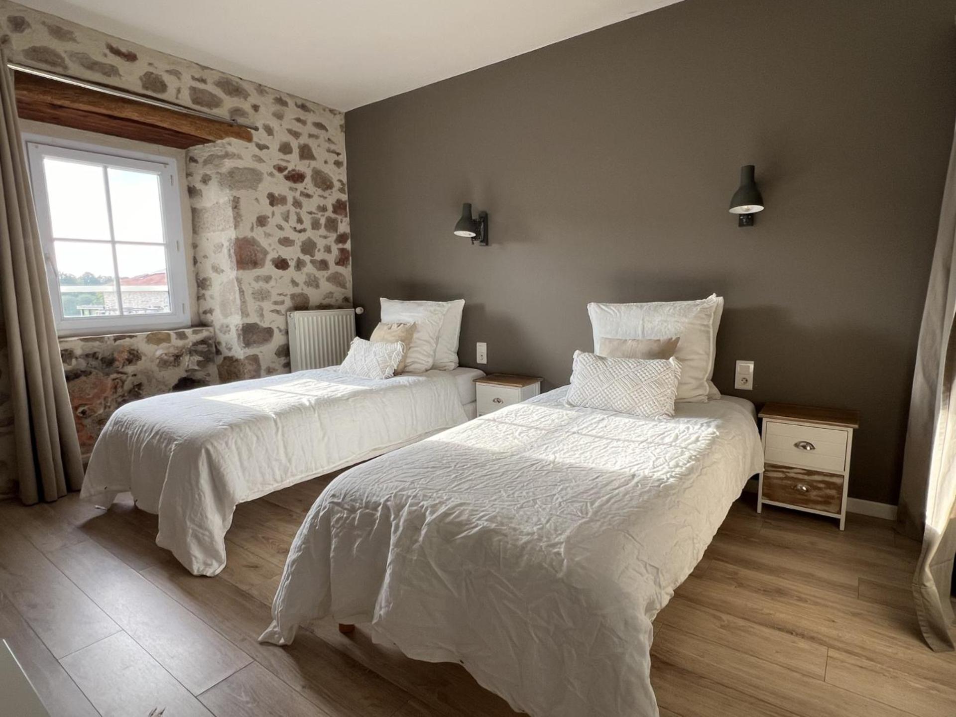 La Milliere - Piscine & Campagne - Cathelineau & Lescure Bed & Breakfast Le Poiré-sur-Vie Екстериор снимка
